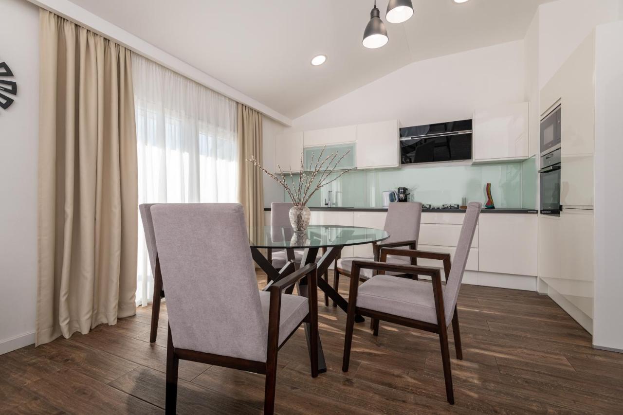 Iva Apartment Макарська Екстер'єр фото